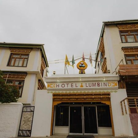 Hotel Lumbini Лех Екстериор снимка